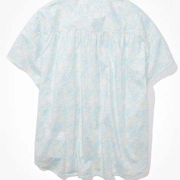 AE American Eagle resort shirt blue and white bshirt sleeve button down - Picture 3 of 16